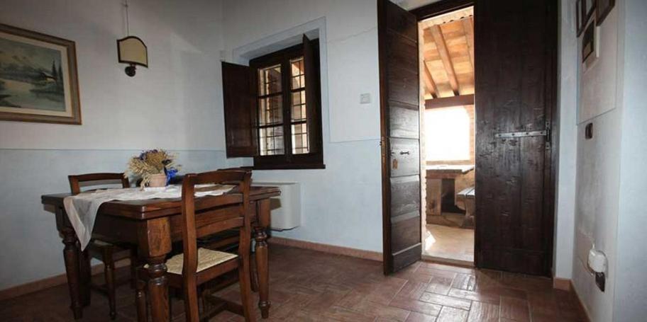 Terre Del Cantico Country House Spello Esterno foto