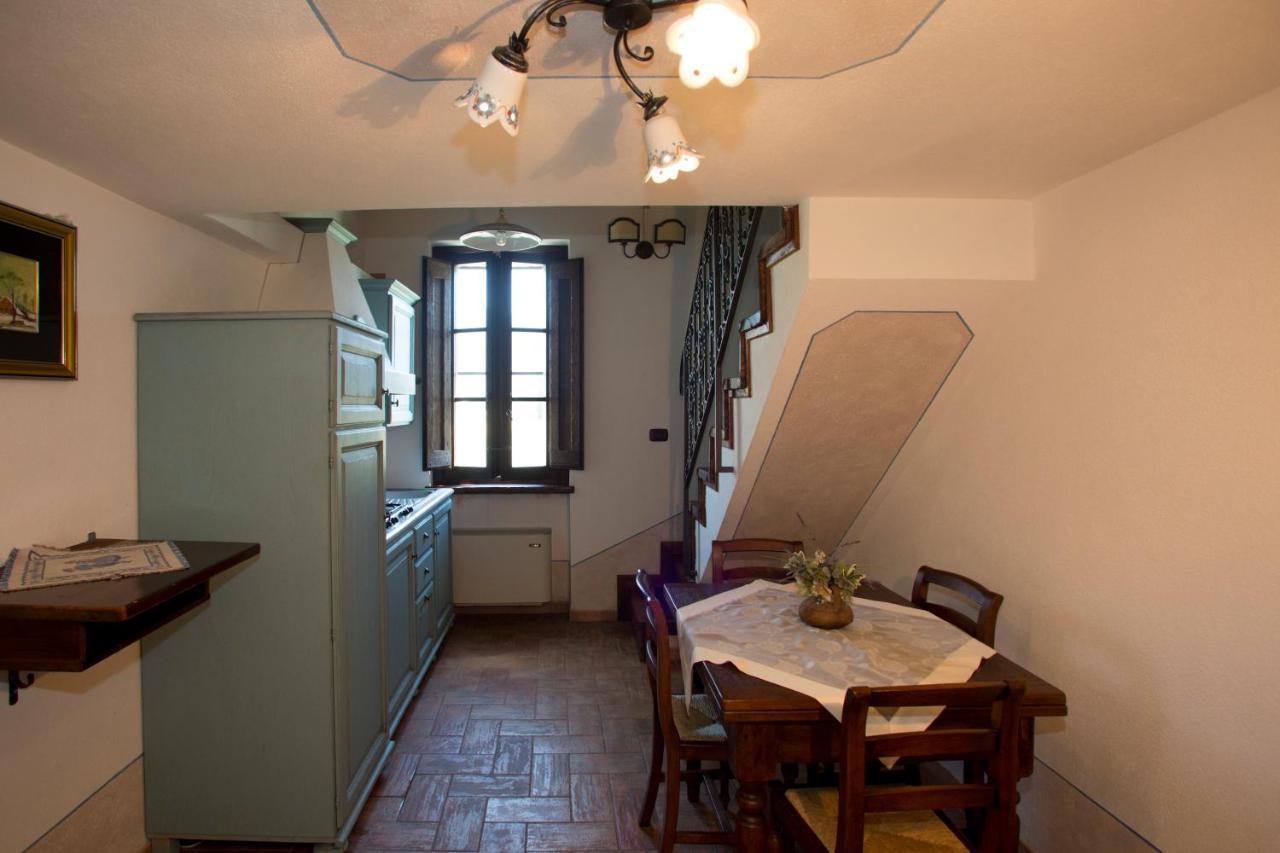 Terre Del Cantico Country House Spello Esterno foto